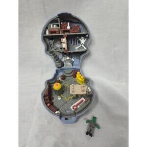 Vtg 1992 Bluebird MIGHTY MAX Escapes from Skull Dungeon Doom Zone